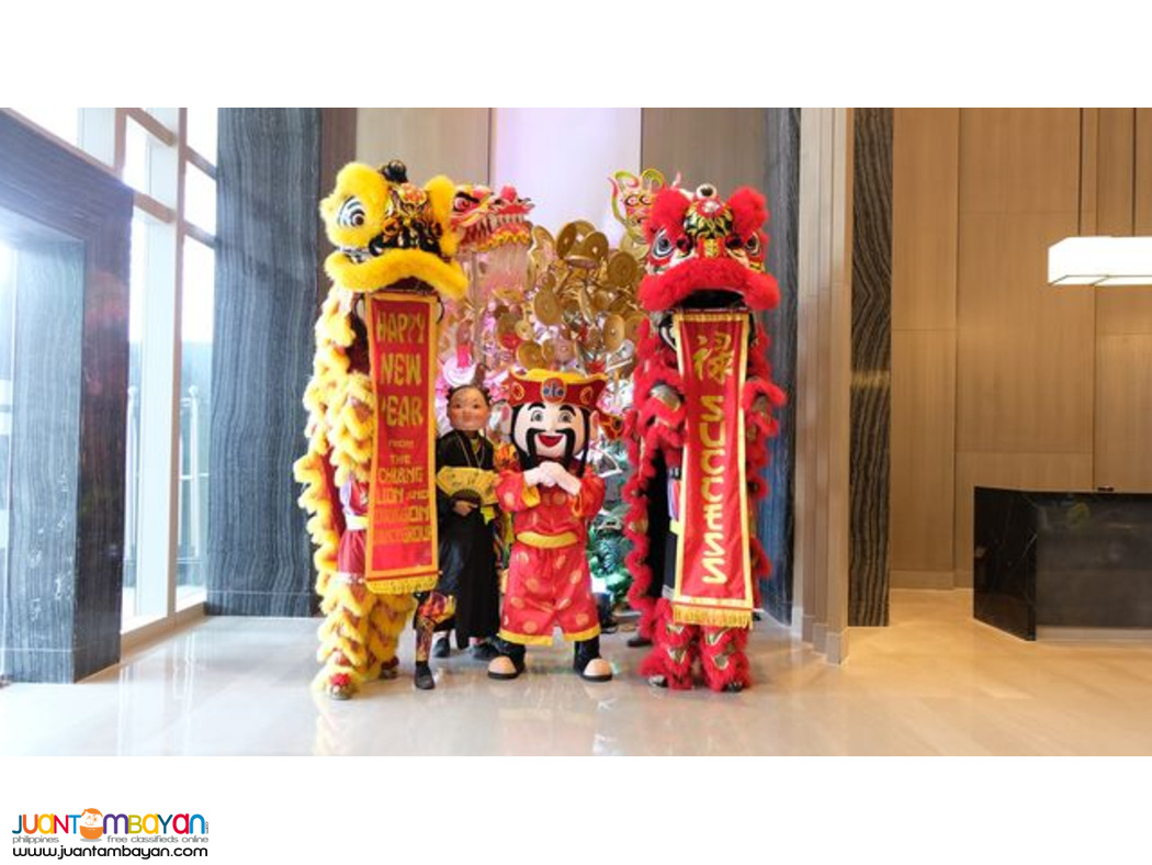Lion and Dragon dance
