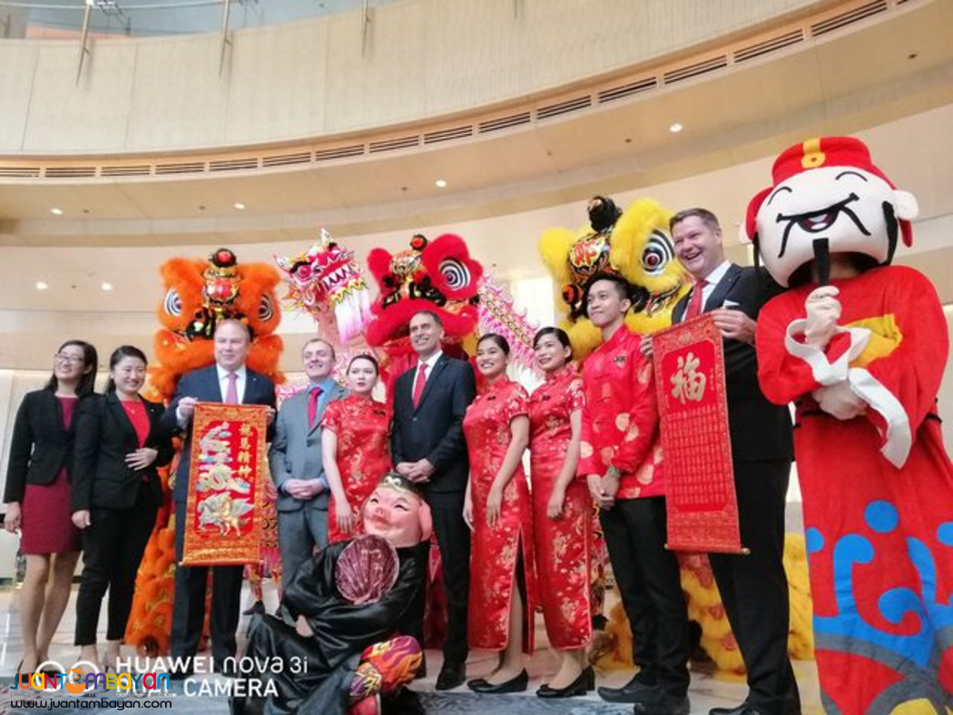 Lion and Dragon dance