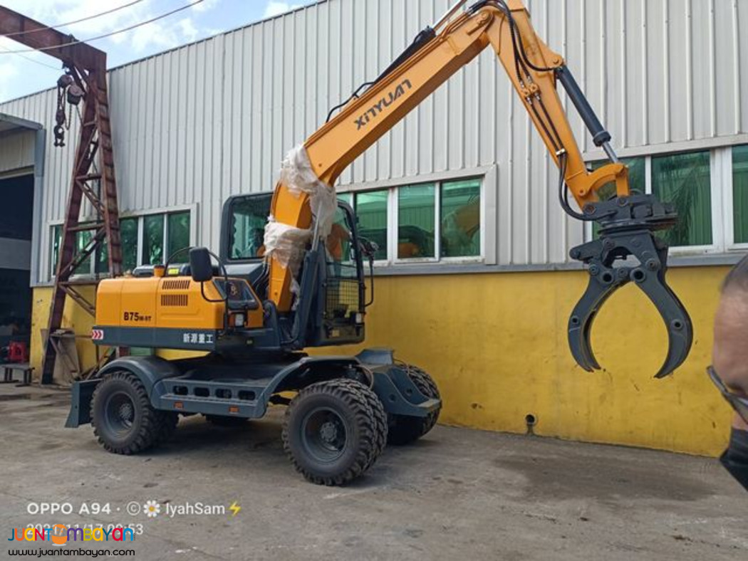 YAMA XY 75W9T WHEEL BACKHOE WITH GRAPPLE ATTACHEMENT 0.25CBM