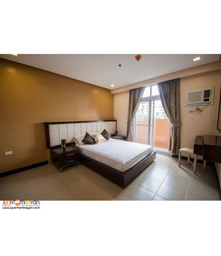 2 BR Deluxe 70sq.m with Parking,Wifi,Cable is Ready Near Ayala