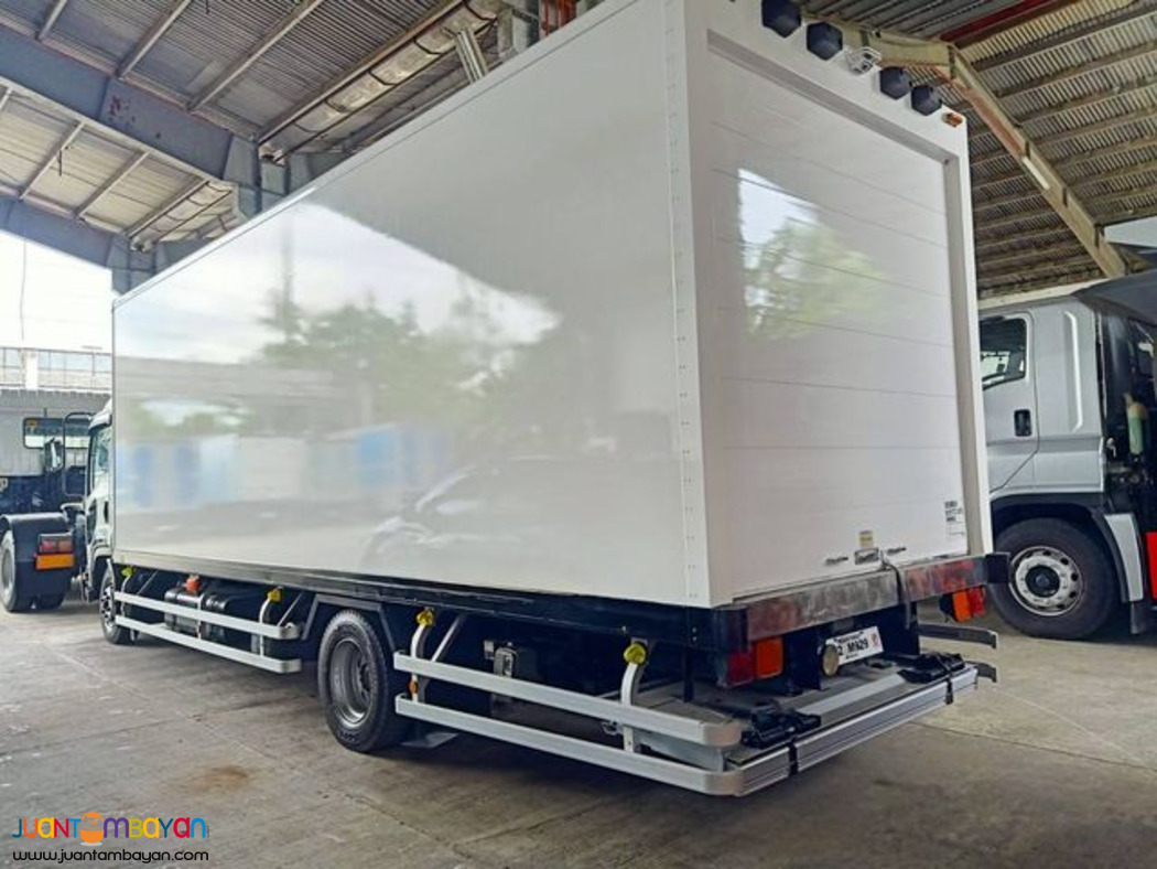 Sobida Isuzu Forward FRR90 Refrigerated Van Truck for Sale