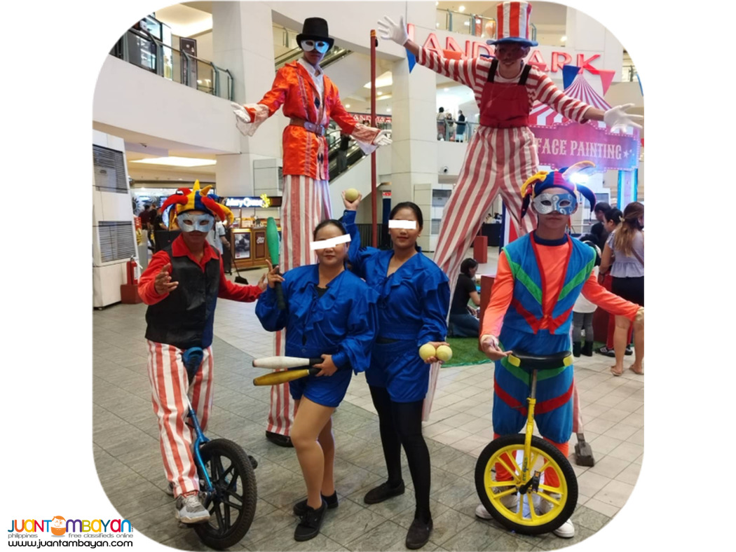 Street performers