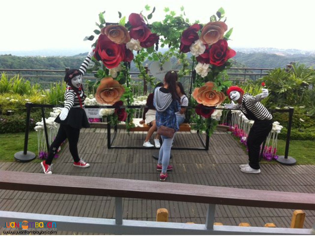 Street performers