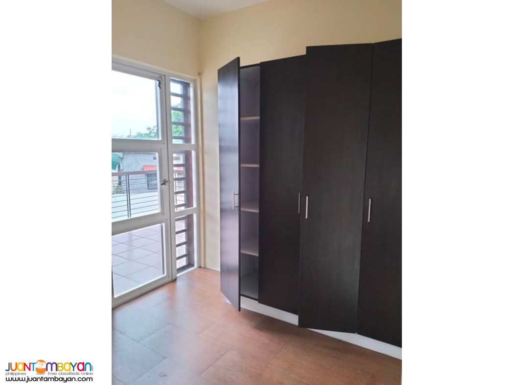 For Sale House And Lot In Patricia Excecutive Village