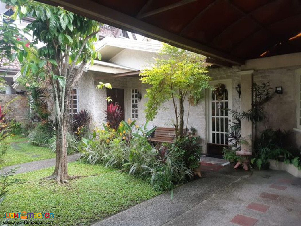 House And Lot Semi Furnished