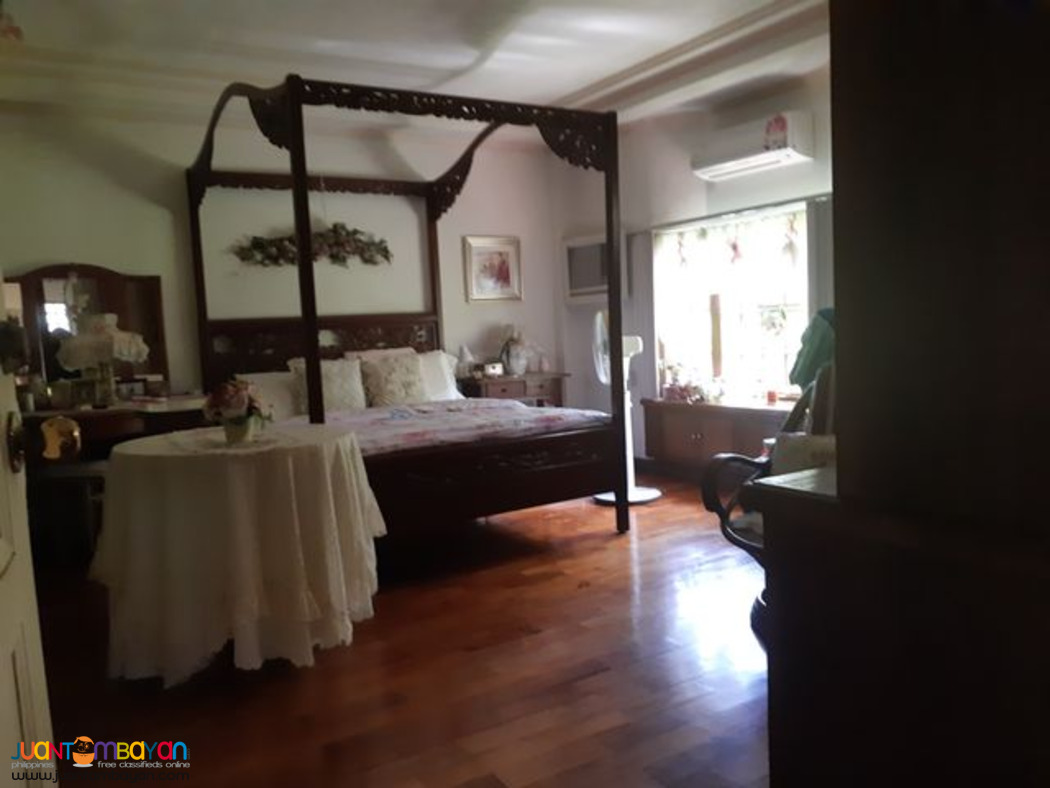 House And Lot Semi Furnished