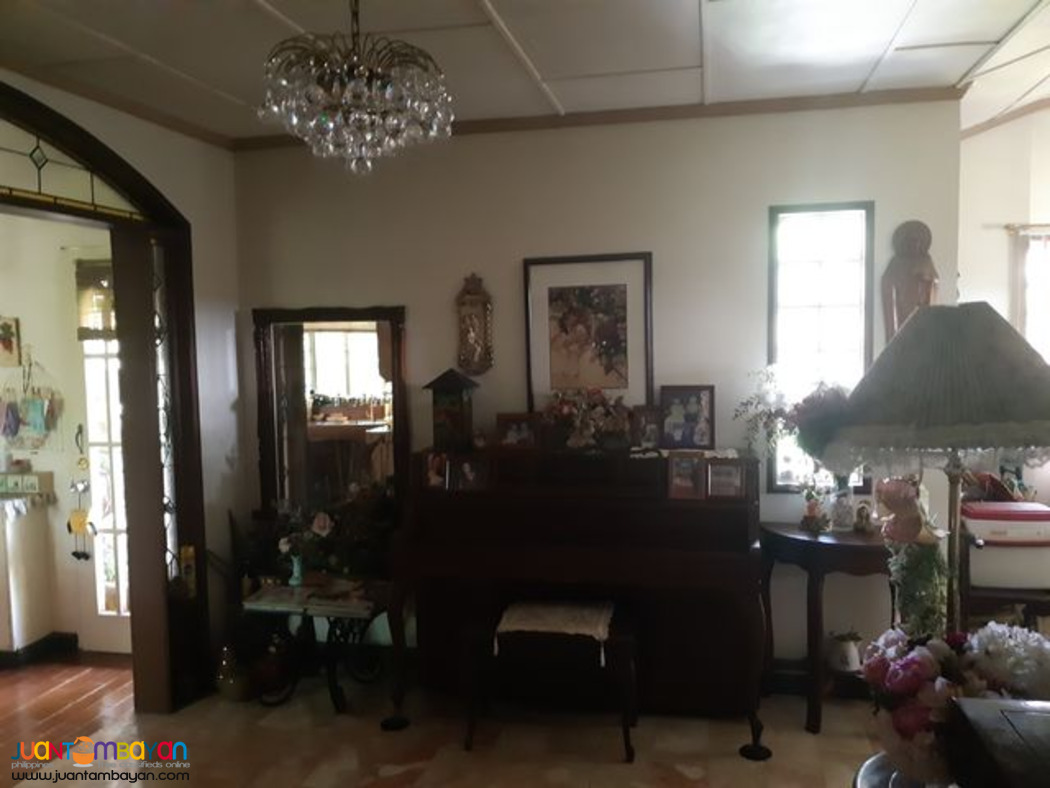 House And Lot Semi Furnished