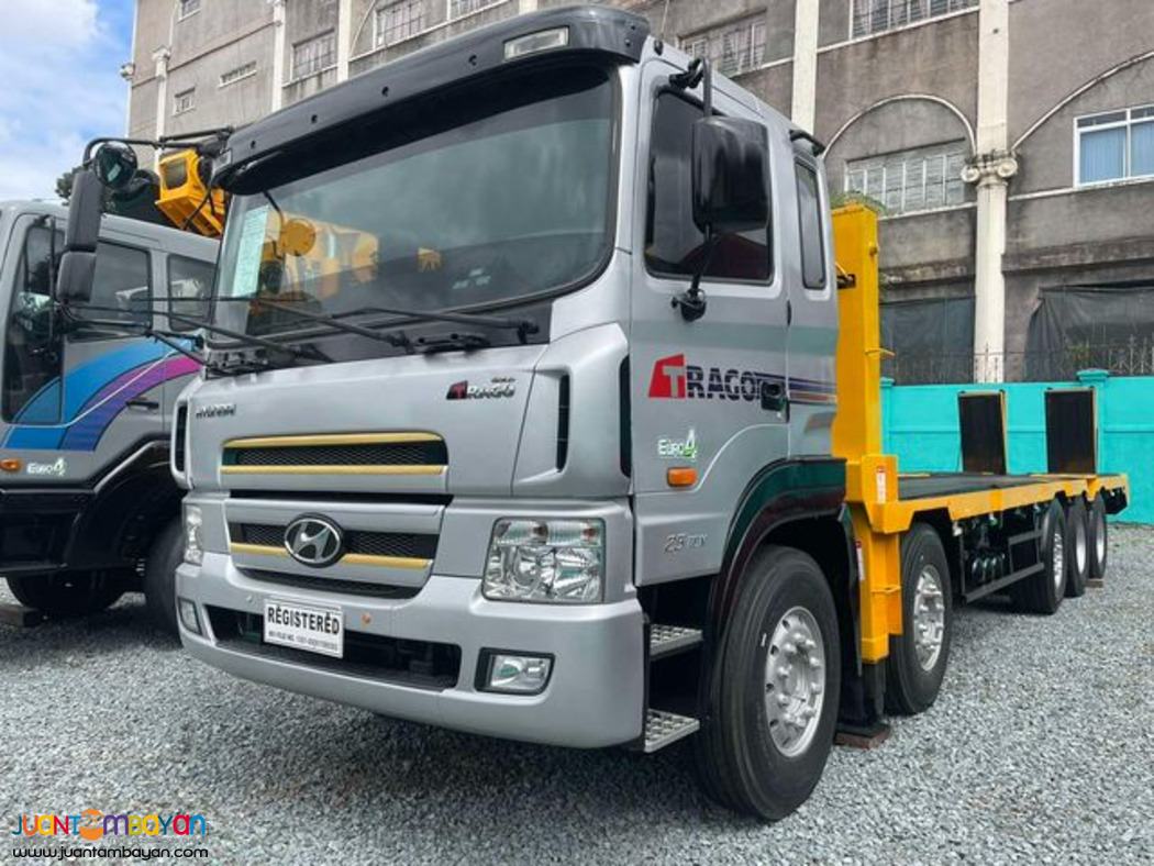 For sale: 14-Wheeler Self Loading Truck