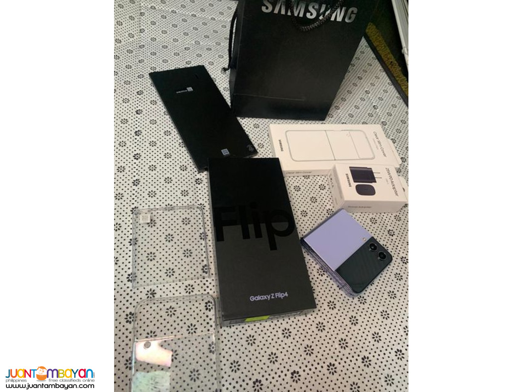 Samsung Galaxy Z flip Blue 4 128gb complete