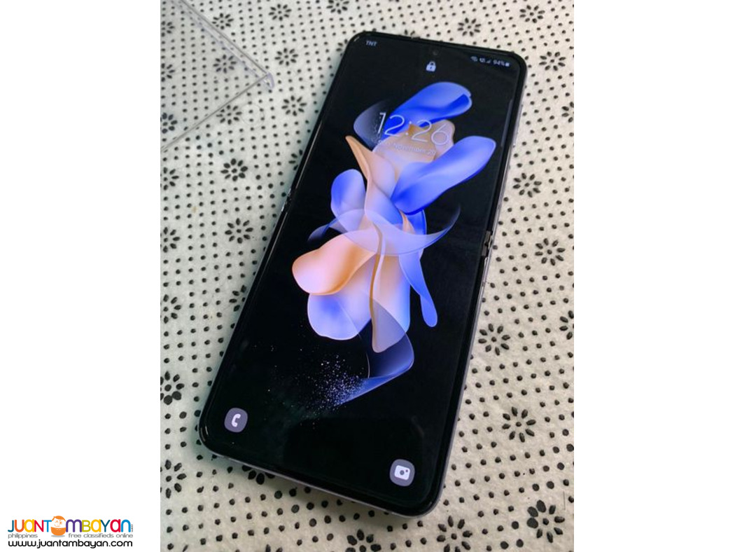 Samsung Galaxy Z flip Blue 4 128gb complete 