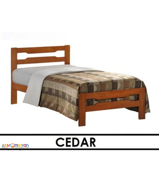 cEDAR WOODEN BED 
