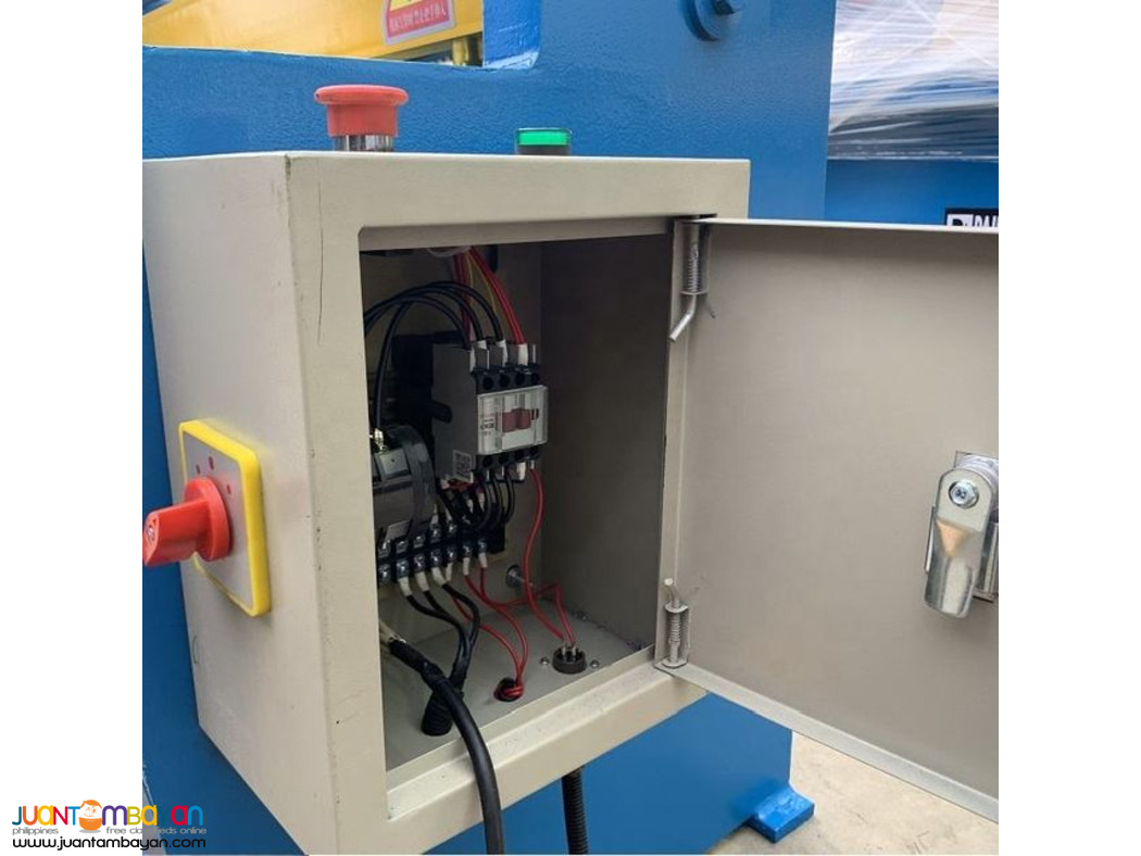 Electric shearing machine