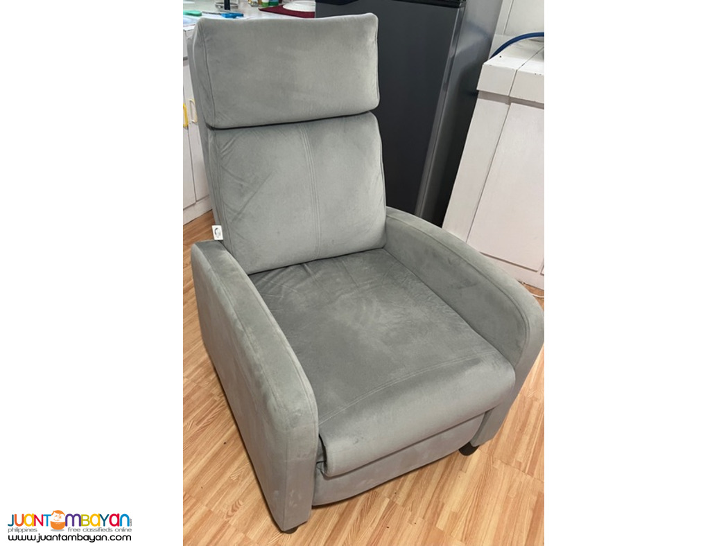 Sofa Recliner Grey Swede New Paid 14500 - ₱9,500 (lapu lapu bankal)