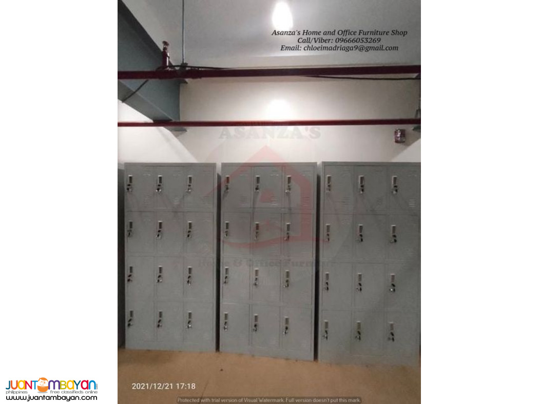 12 Doors Steel Locker