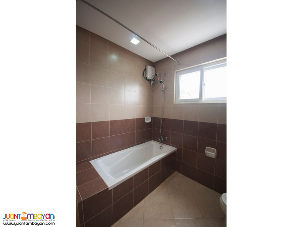 2 BR Superior with Balcony & Drying Area