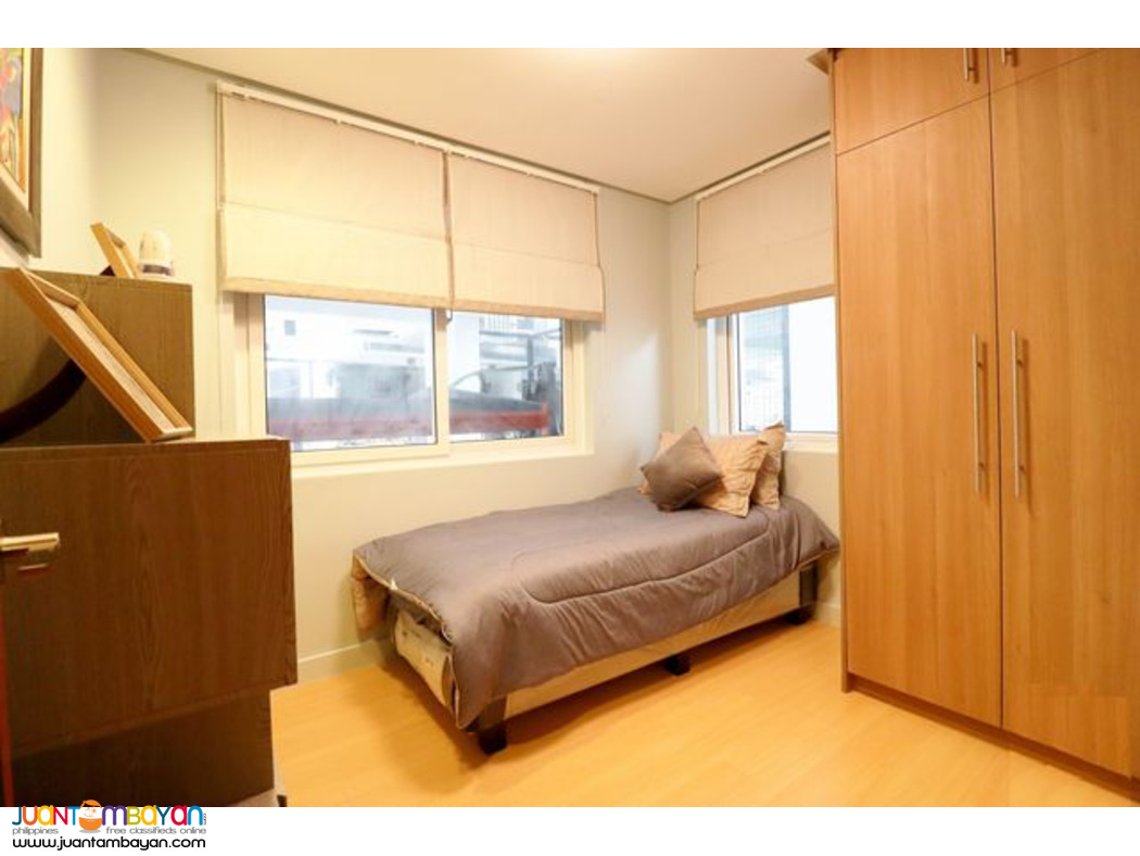 Congressional 3 BR Townhouse for sale near SM Cherry 
