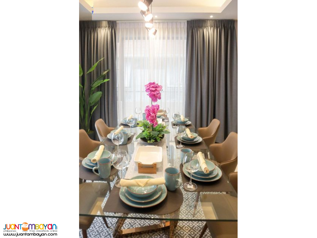 Quiapo 4 BR Thse for sale near San Sebastian Church in Manila