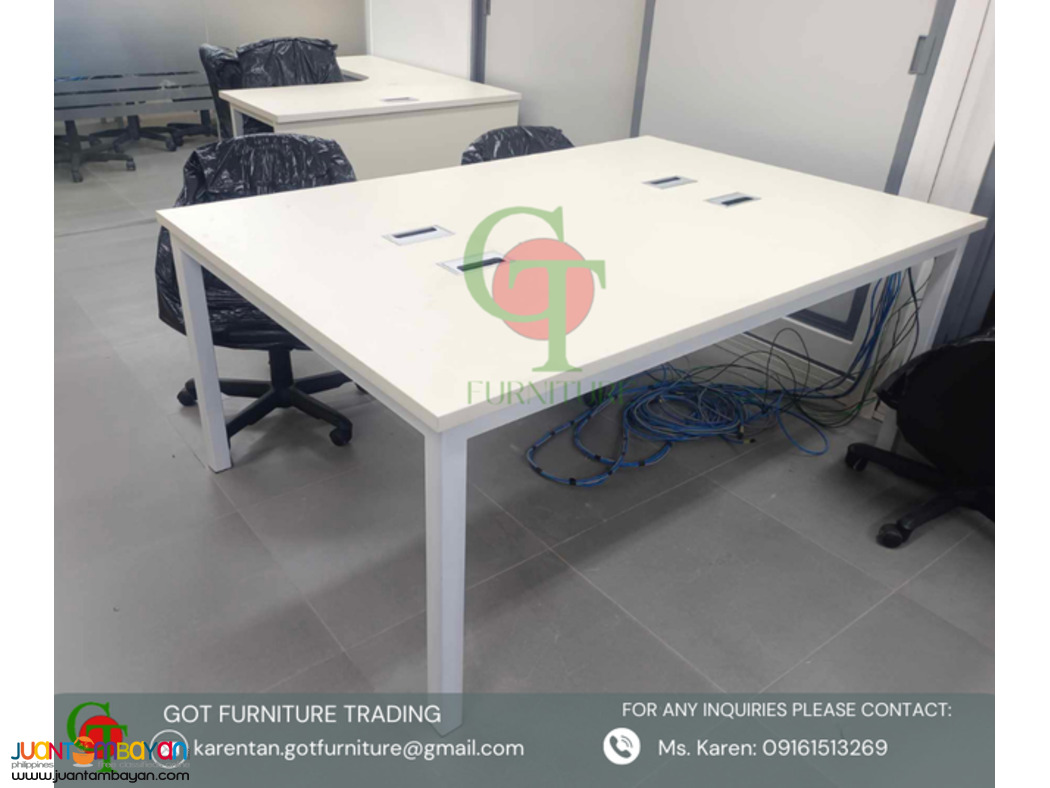 Office Tables with wirebox 
