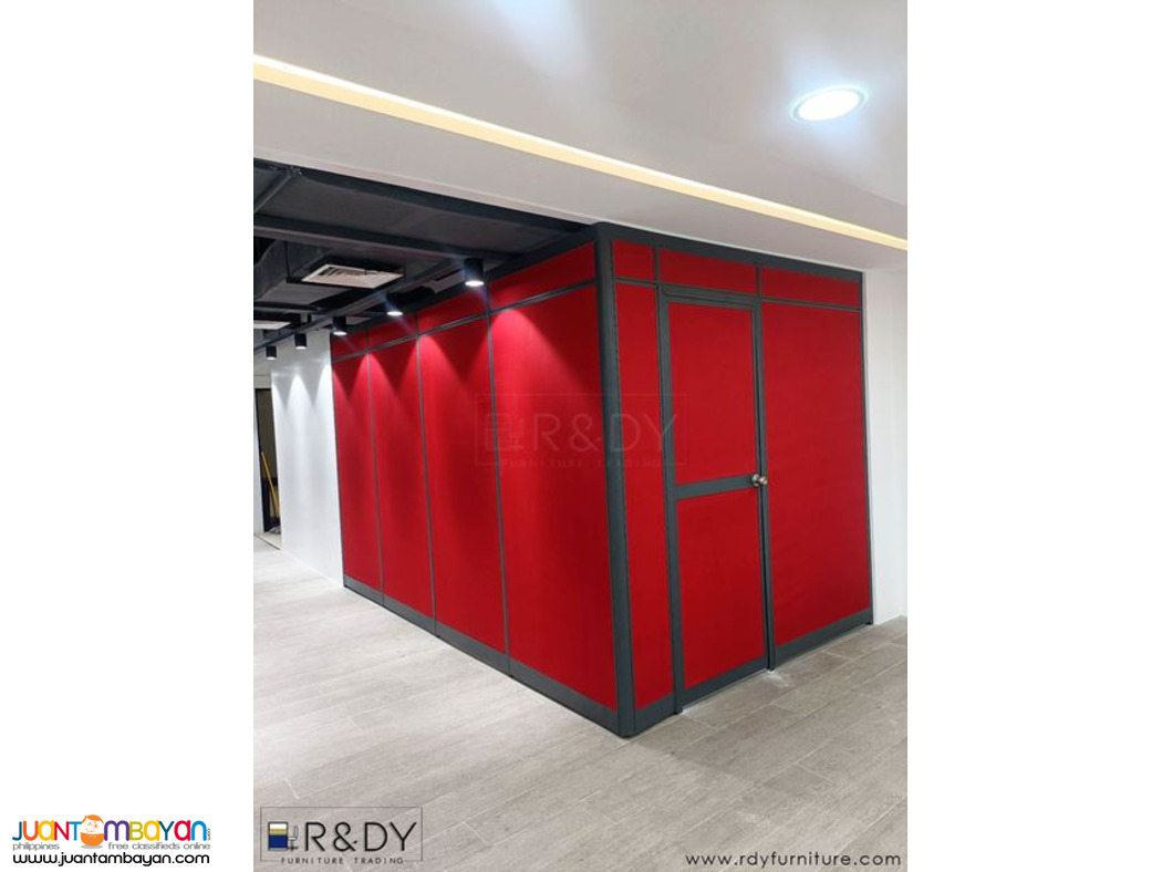 Floor To Ceiling Panel partition/ modular Workstation