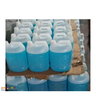 Universal solution clean all types of banknotes