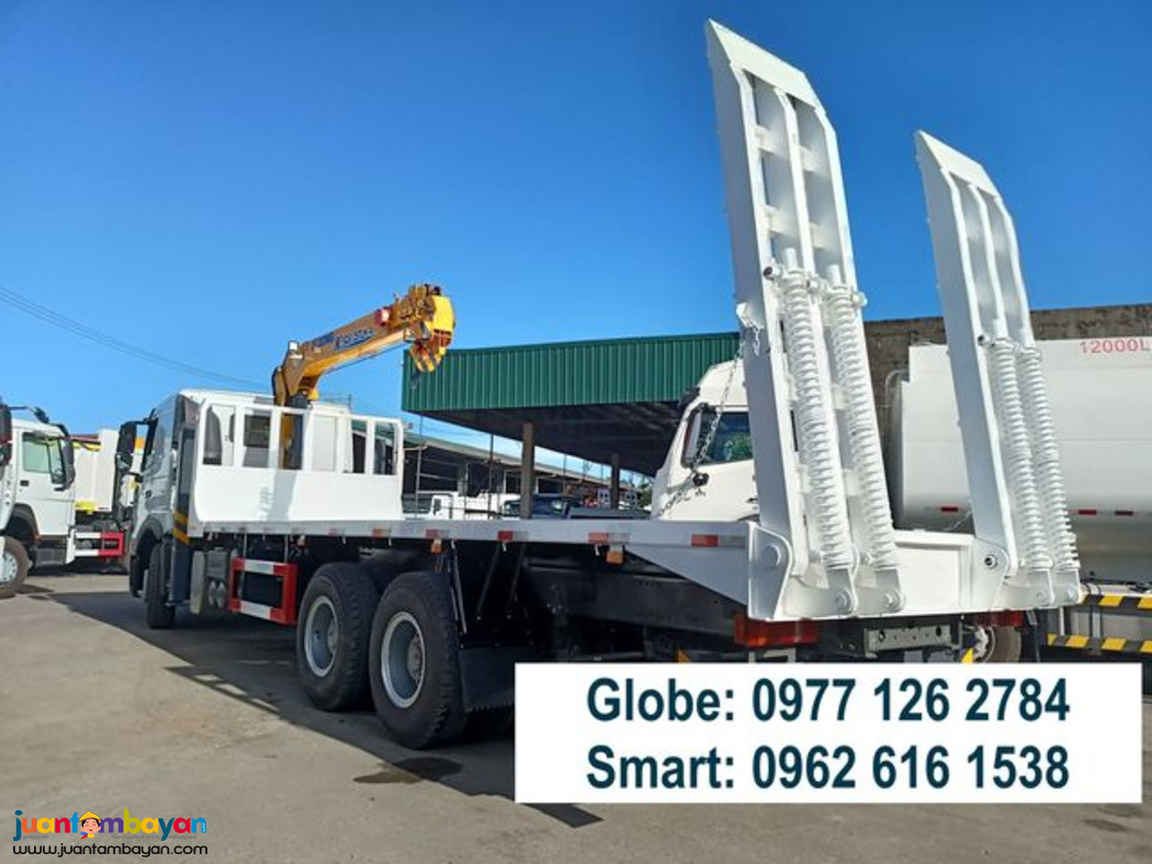 SELF-LOADING WITH 5TONS CRANE HOWO A7