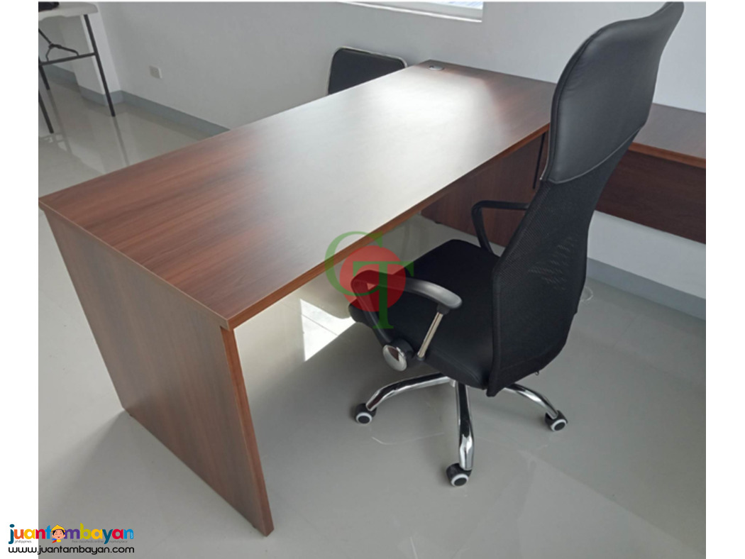 L-SHAPE TABLE