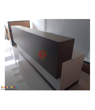 COUNTER/RECEPTION/FRONT DESK