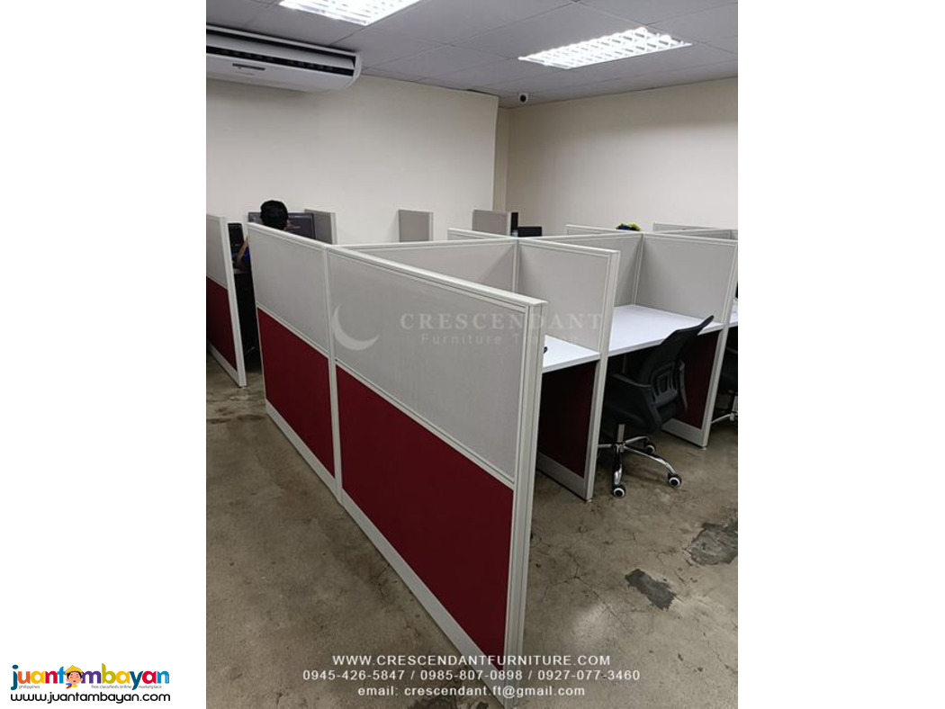 OFFICE CUBICLE WORKSTATION WITH OFFICE DIVIDER 