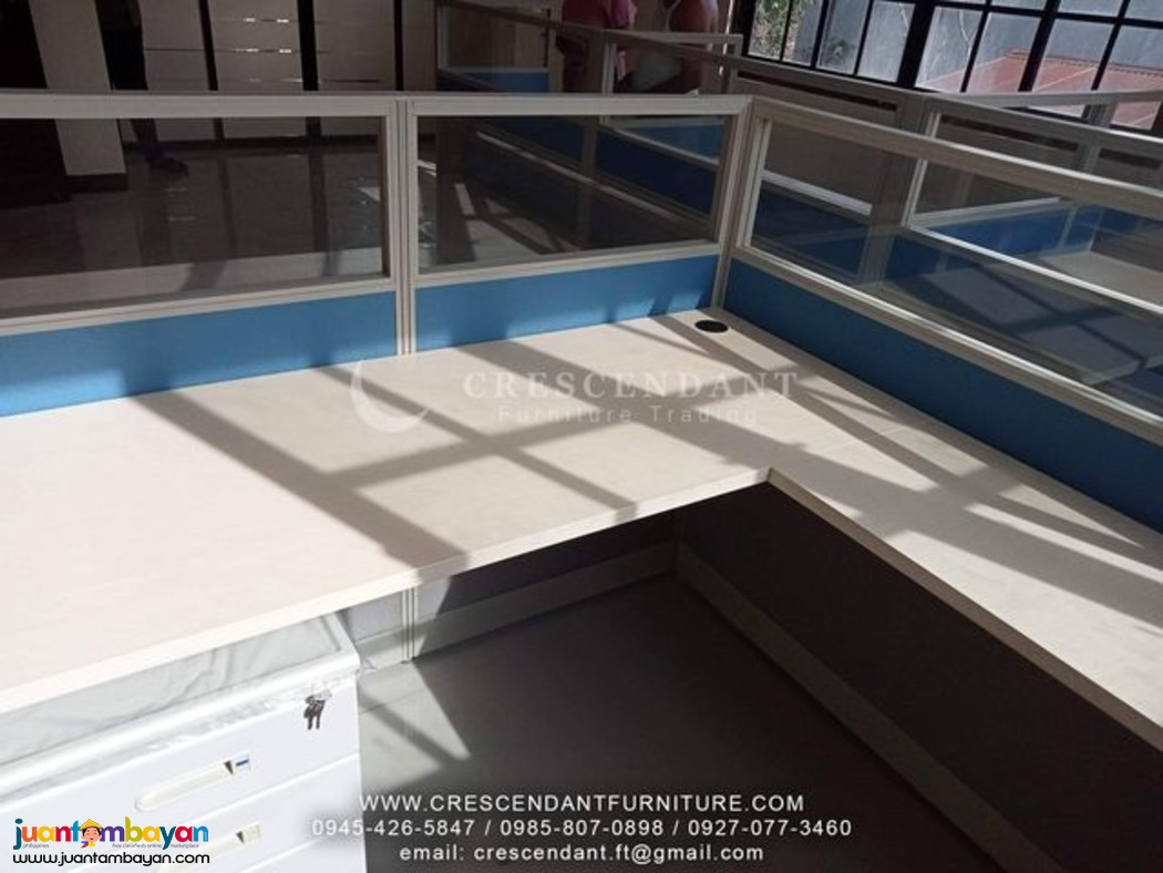 OFFICE CUBICLE AND MOBILE PEDESTAL / WORKSATION