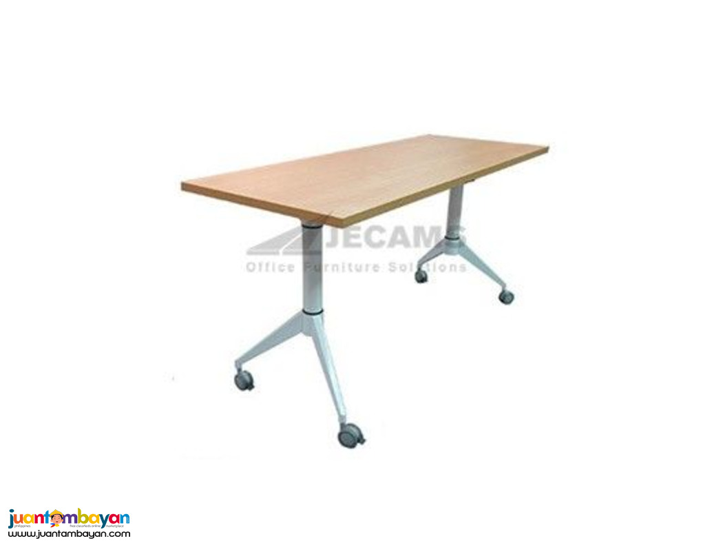 Designing a Professional Training Room with the Ideal Tables