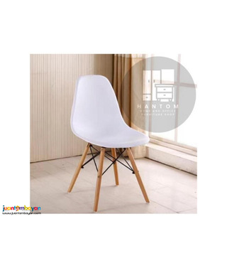 PANTRY CHAIR WOODEN LEGS 