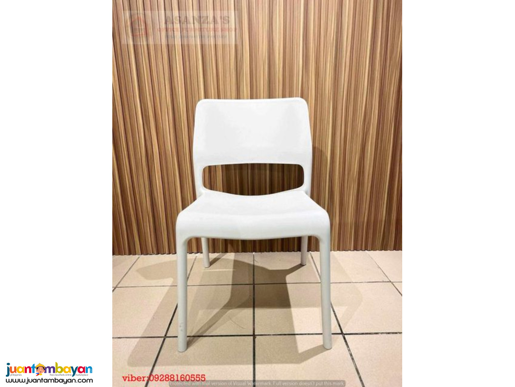STOCKABLE CHAIR