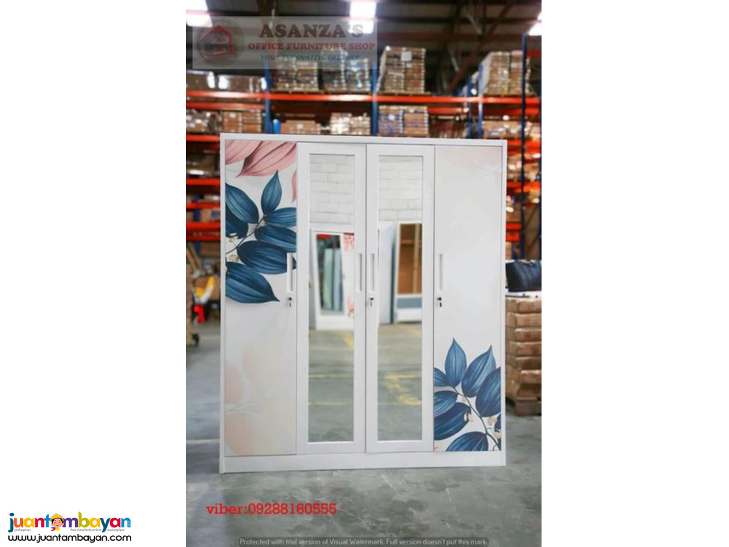 METAL WARDROBE