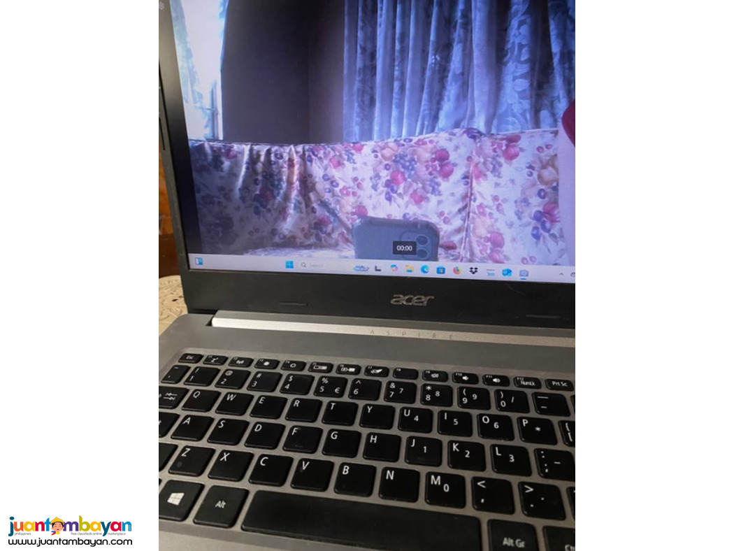 ACER ASPIRE 5 - 4GB RAM - WINDOWS 11