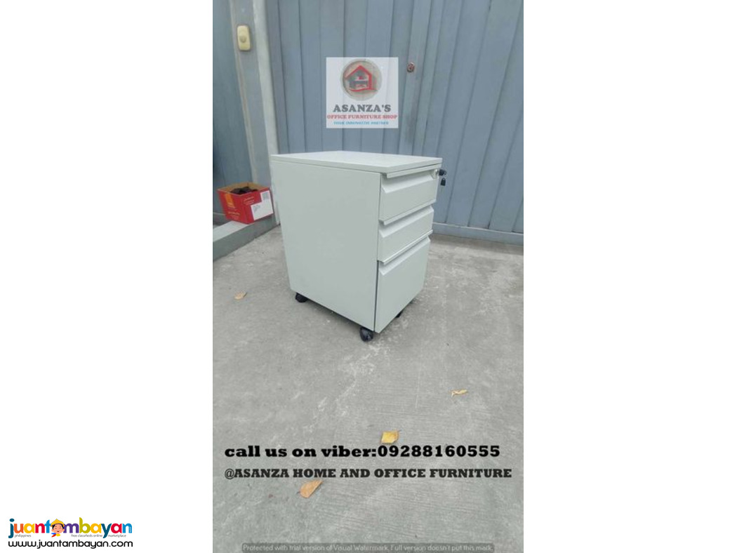 MOBILE PEDESTAL RECCESSED HANDLE