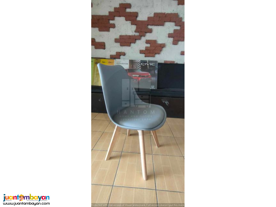 PANTRY CHAIR WOODEN LEGS LEATHER SEAT (FOAM INSIDE)