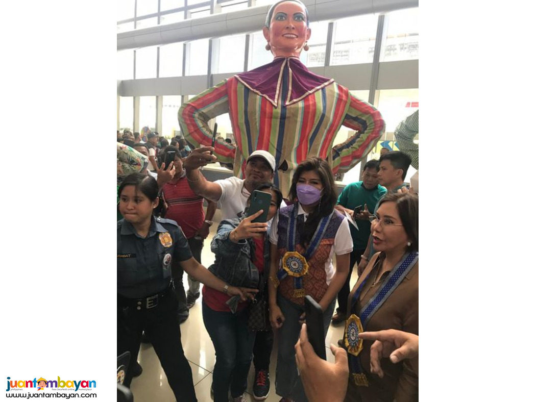 Higantes for parade