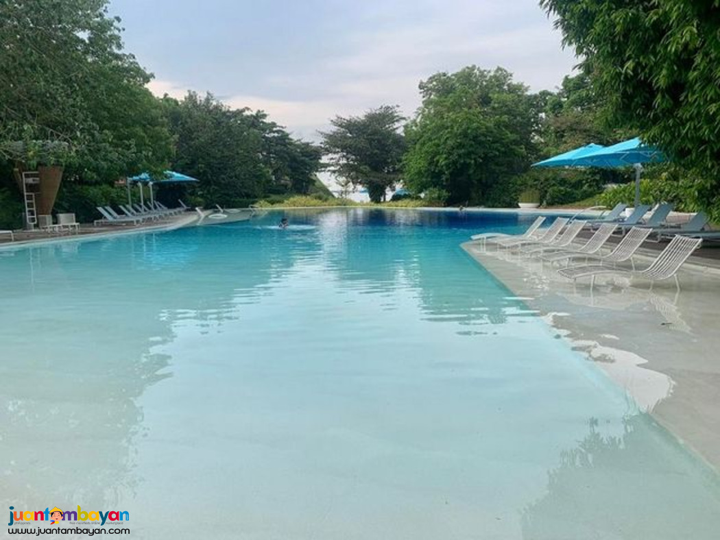 TAMBULI SEASIDE LIVING PENTHOUSE CONDO UNIT