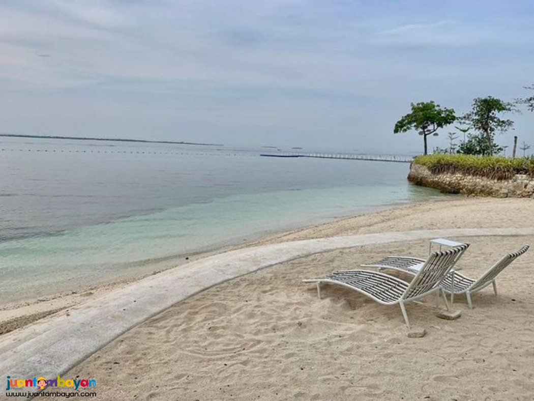 TAMBULI SEASIDE LIVING PENTHOUSE CONDO UNIT