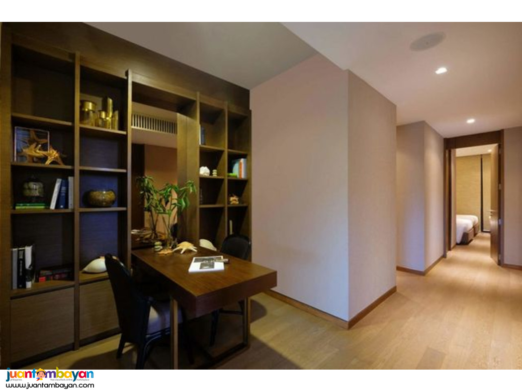 READY FOR OCCUPANCY HIGH END BEACH CONDO MACTAN CEBU