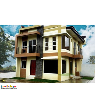 4BR Ivory House Dulalia Executive Village Valenzuela
