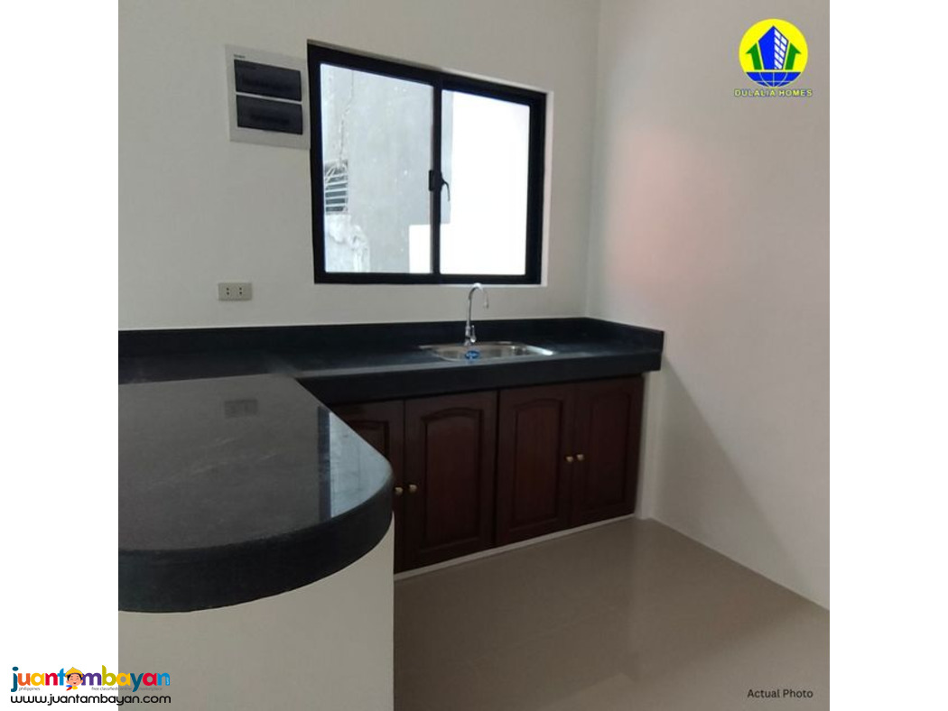 3BR Daffodil Single Attached Dulalia Executive Village Valenzuela 