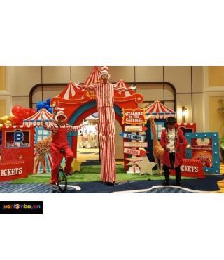 Circus Performers