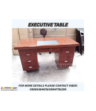 EXECUTIVE TABLE AND CONFERENCE TABLE
