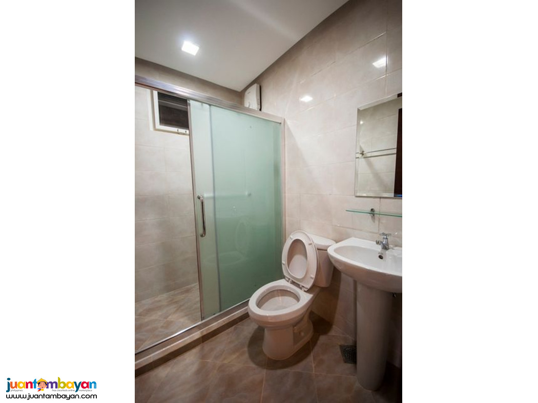 rFO 1 Bedroom with shower only No Condo Dues