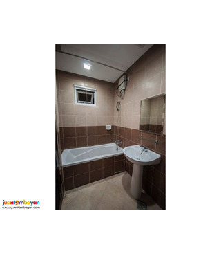 1 Bedroom With Bath tub, 24/7 CCTV System & Security Near aYALA