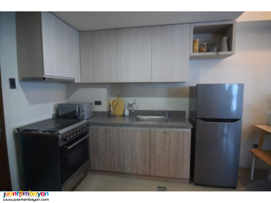 Madrid Tower Residential Unit  for sale in sta.lucia Mall cainta Rizal