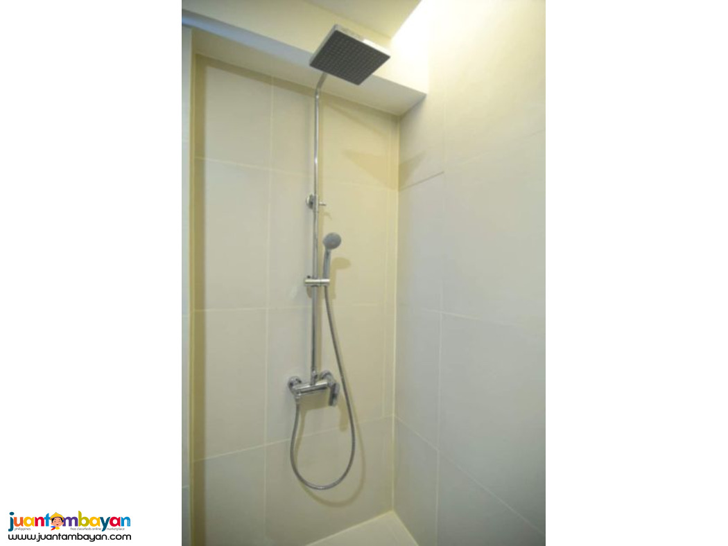 Madrid Tower Residential Unit  for sale in sta.lucia Mall cainta Rizal