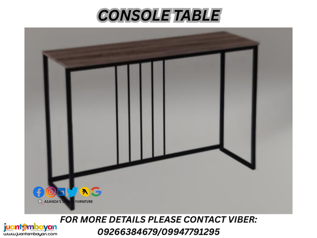 CONSOLE TABLE 