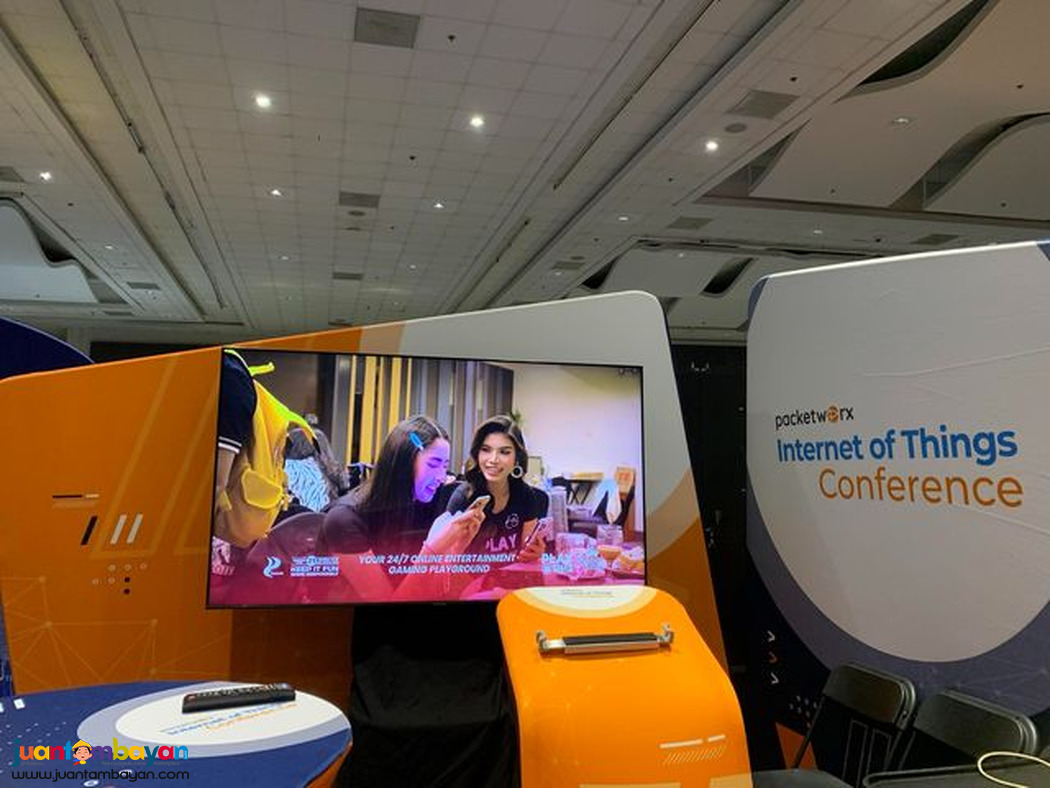 Multimedia Projector for Rental Events